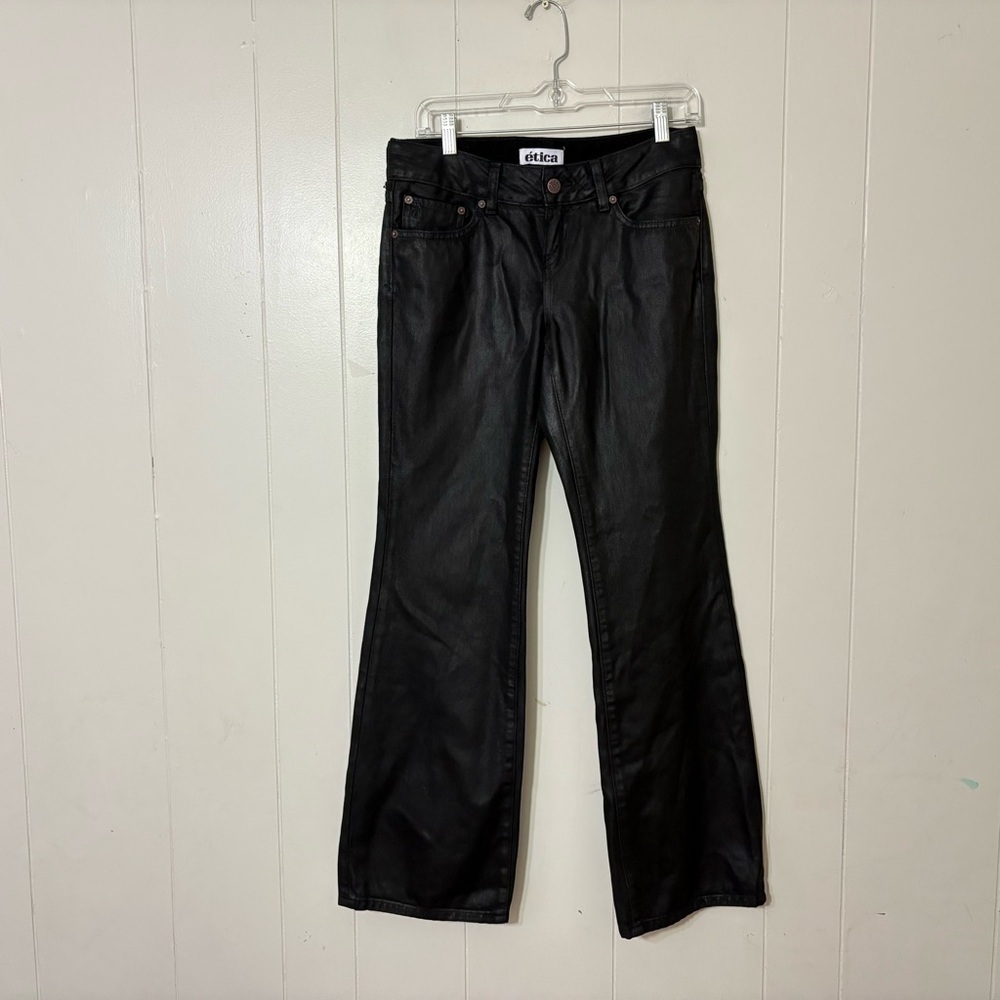 Etica Camille Low Rise Bootcut Jeans Black Drenched Coated Size 27 Sustainable - Picture 3 of 12